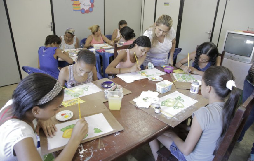 Cursos são destinados à comunidade