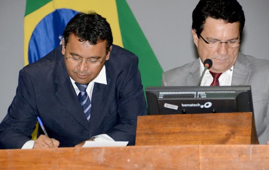 Elenil vai conversar com Miranda sobre Damaso