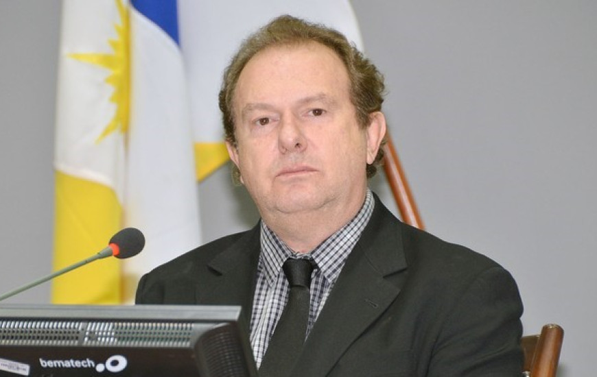 Deputado será governador interino do Tocantins