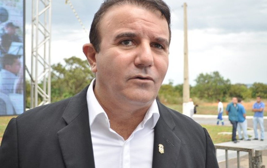 Eduardo oficializa adesão ao PTB
