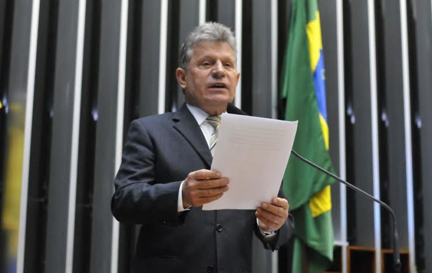 Deputado federal Angelo Agnolin