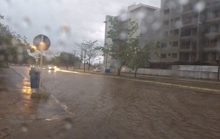 Tempestades são fenômenos característicos da região