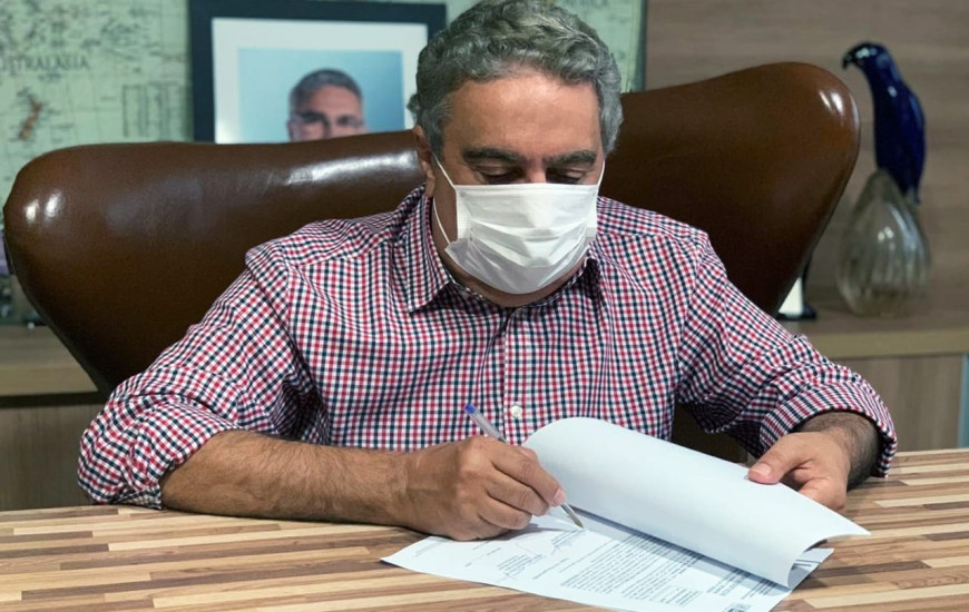 Prefeito de Gurupi, Laurez Moreira. 