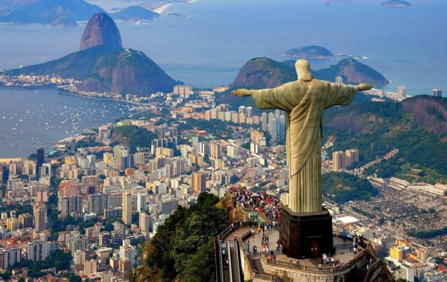Cristo Redentor está entre as principais atrações