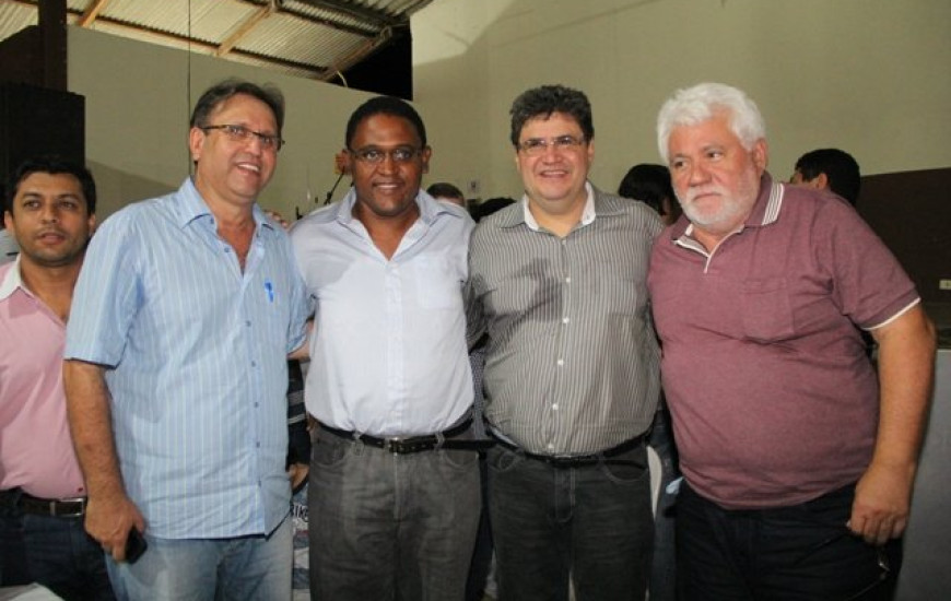 Miranda e Coimbra juntos em reunião