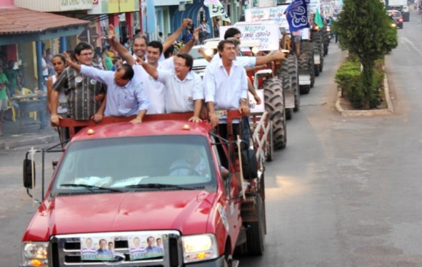 Vilmar participa de caminhada