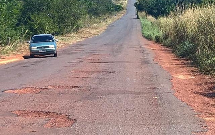 Vilmar pede recuperação de rodovia