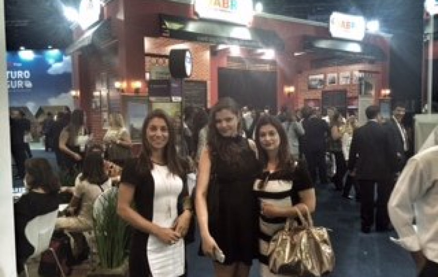 Lilian, Letícia Milhomem e Adriana Brandão