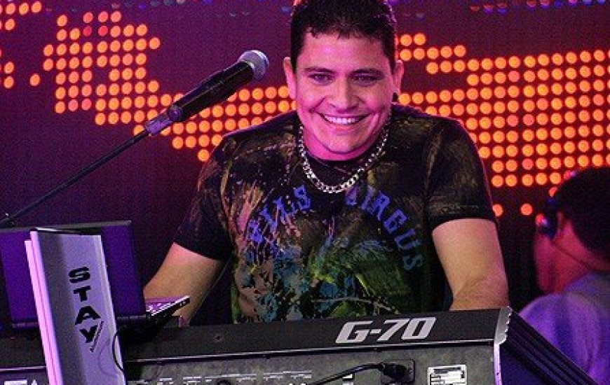 Washington Brasileiro faz show em Palmas