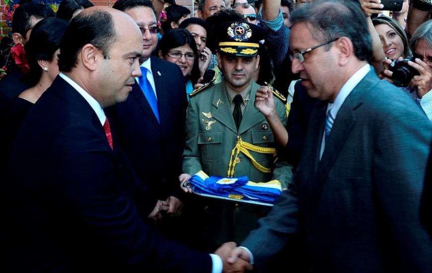 Marcelo e Sandoval na transmissão de governo