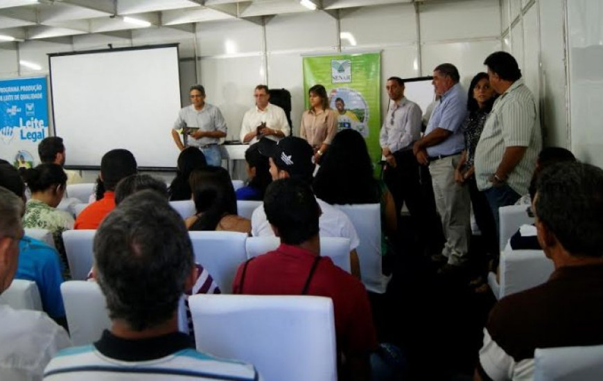 Senar promove cursos e palestras