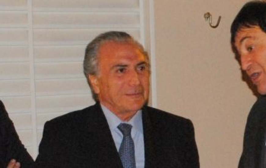 Halum recebeu Temer em sua casa