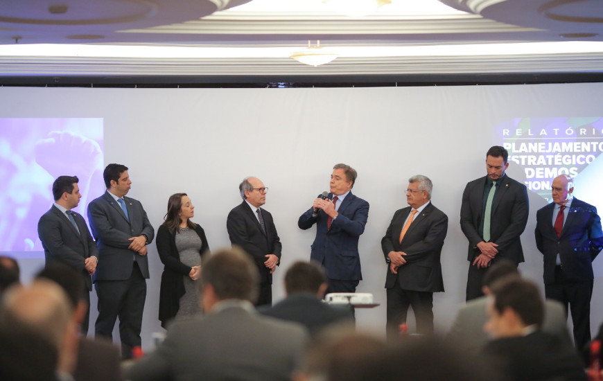 Ronaldo Dimas no ato de filiação ao Podemos