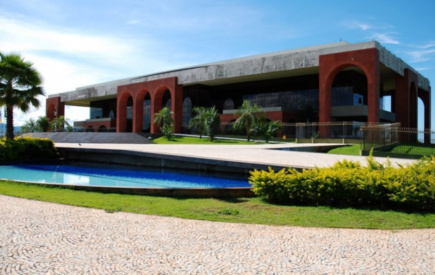 Estado pagará exonerados no dia 12