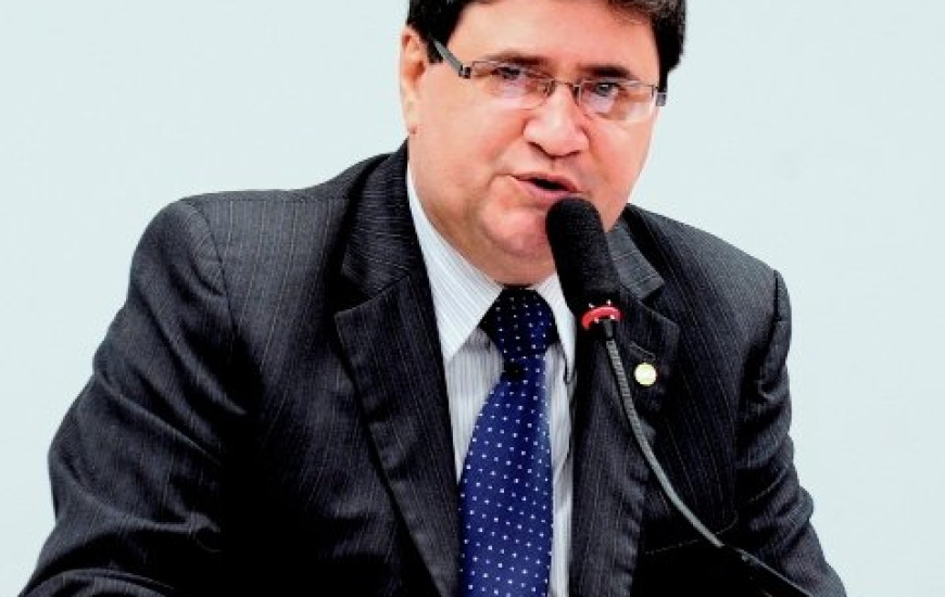 Deputado federal Júnior Coimbra