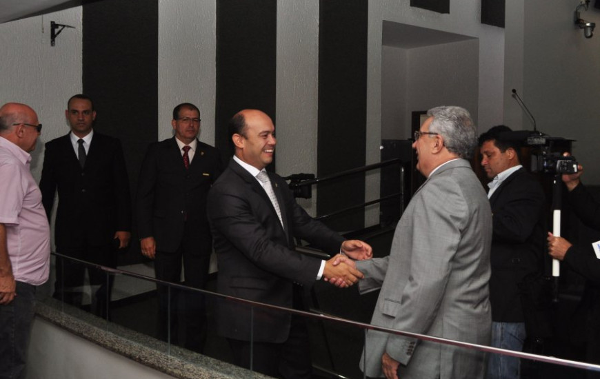 Sandoval e Tom Lyra chegam a AL