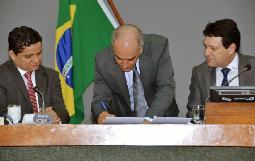 José Salomão toma posse