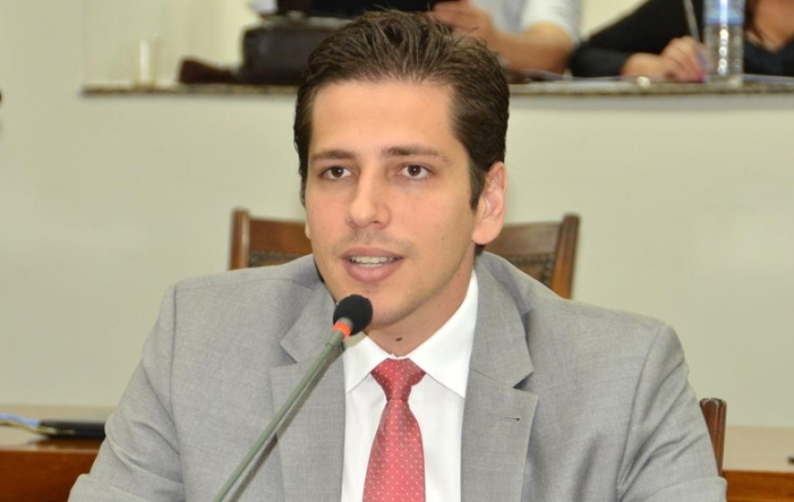 Deputado Olyntho Neto mobiliza amigos e familiares