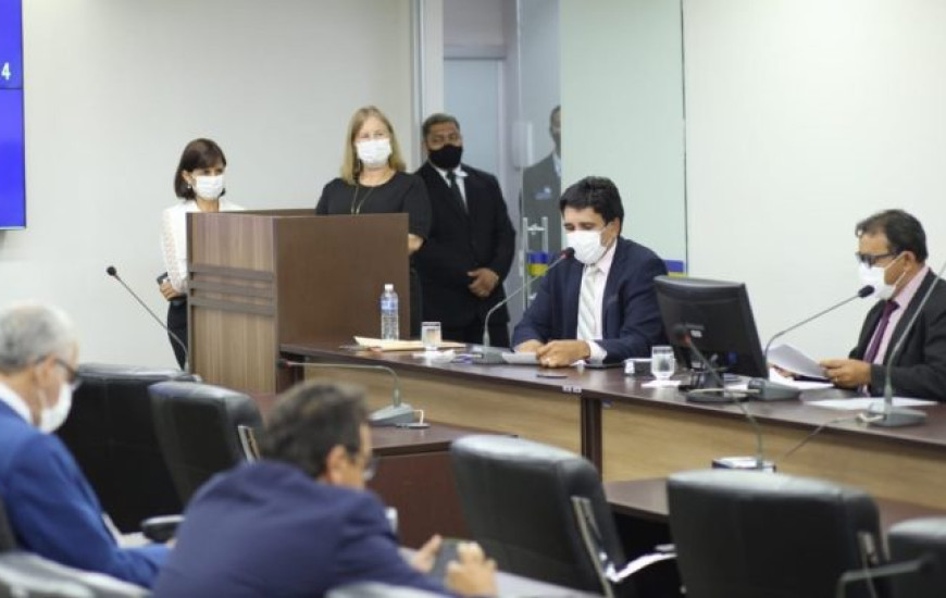 Reunião da Comissão Especial do Impeachment ocorreu nesta terça-feira, 22