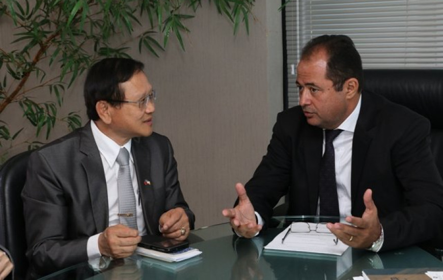 FIETO recebe visita de embaixador de Taiwan