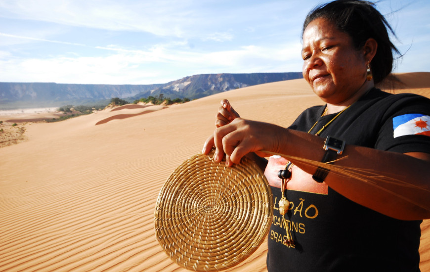 Artesãs de Mumbuca são reconhecidas internacionalmente