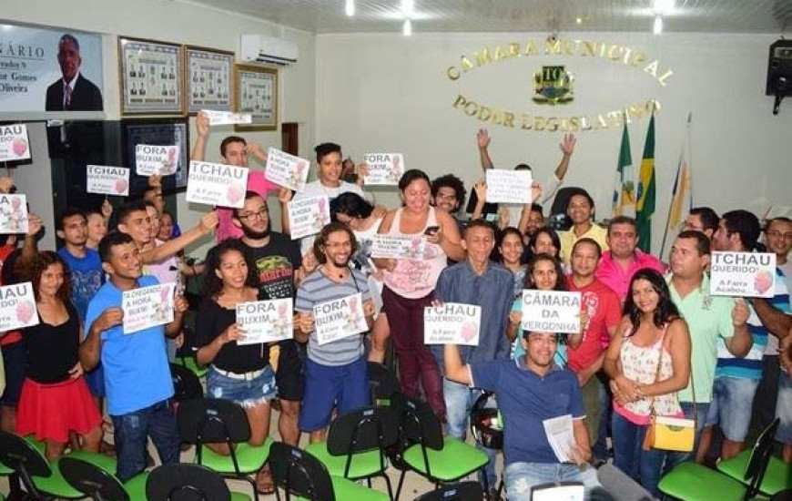 População compareceu à Câmara na última sexta