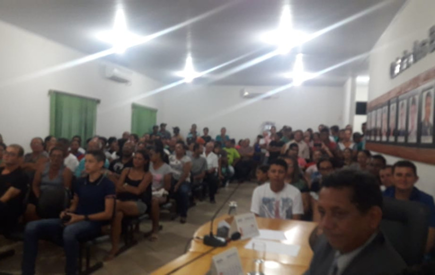 Audiência Pública aconteceu às 18 horas desta segunda-feira, 15