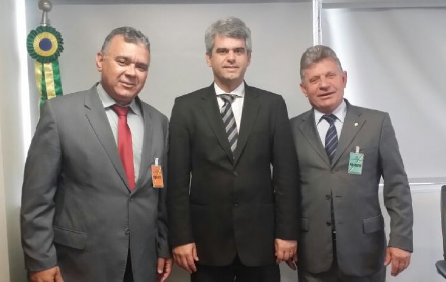 Deputado esteve no FNDE nesta 5ª