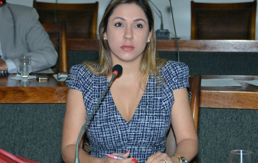 Deputada estadual Luana Ribeiro