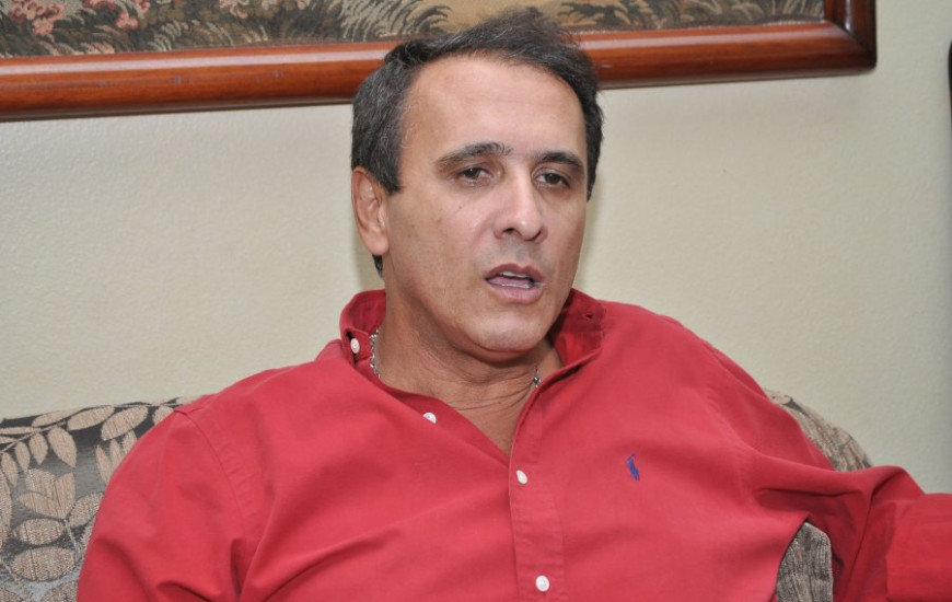 Ex-governador deve pedir novas eleições no PMDB