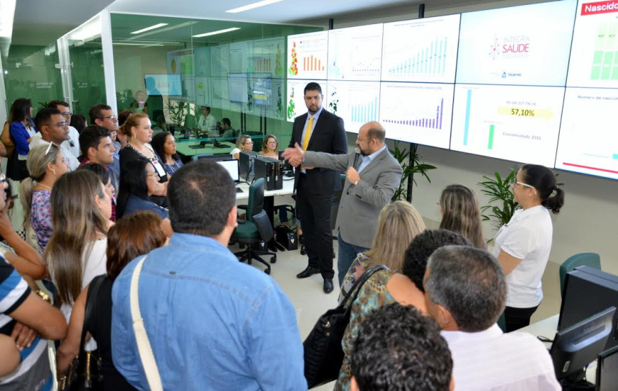 Secretário recebeu grupos de gestores no Integra Saúde