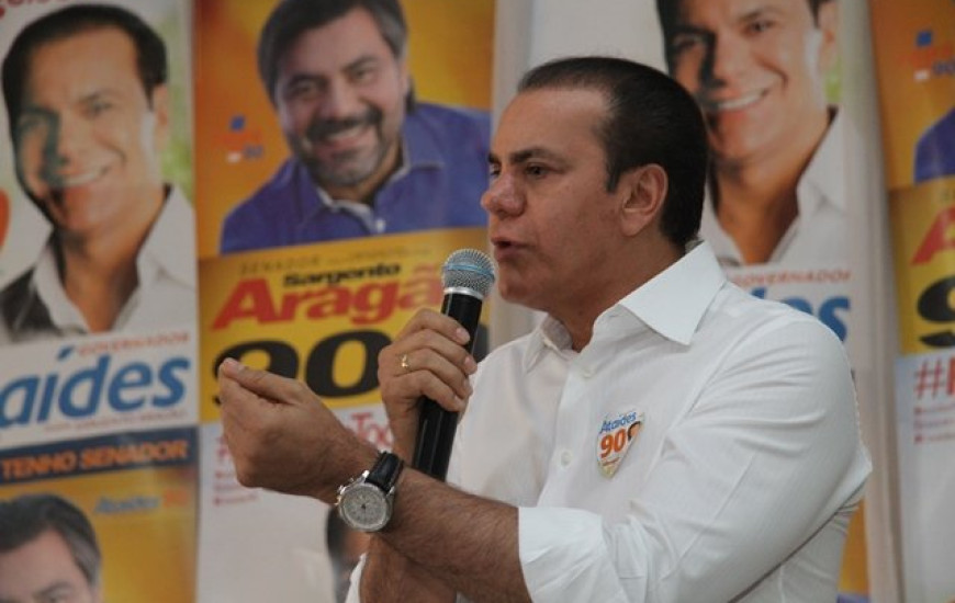 Senador Ataídes Oliveira, candidato a governador