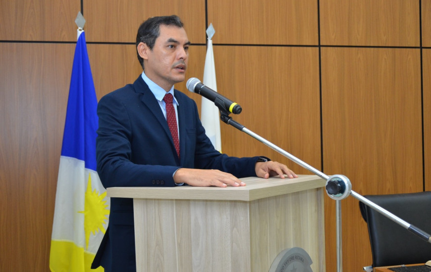 Vereador Erivelton Santos. 