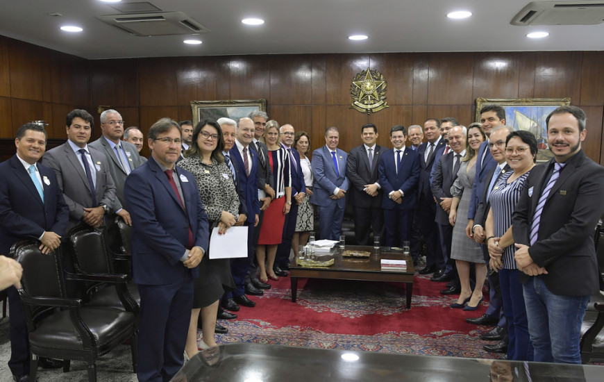 Encontro de prefeitos no Senado 