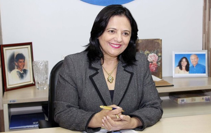 Valderez convida para audiência pública