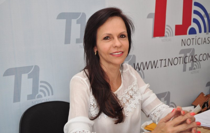 Deputada federal Profª Dorinha