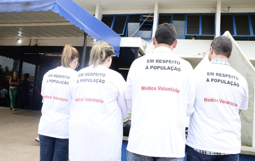 Médicos estão na unidade, mas falta material