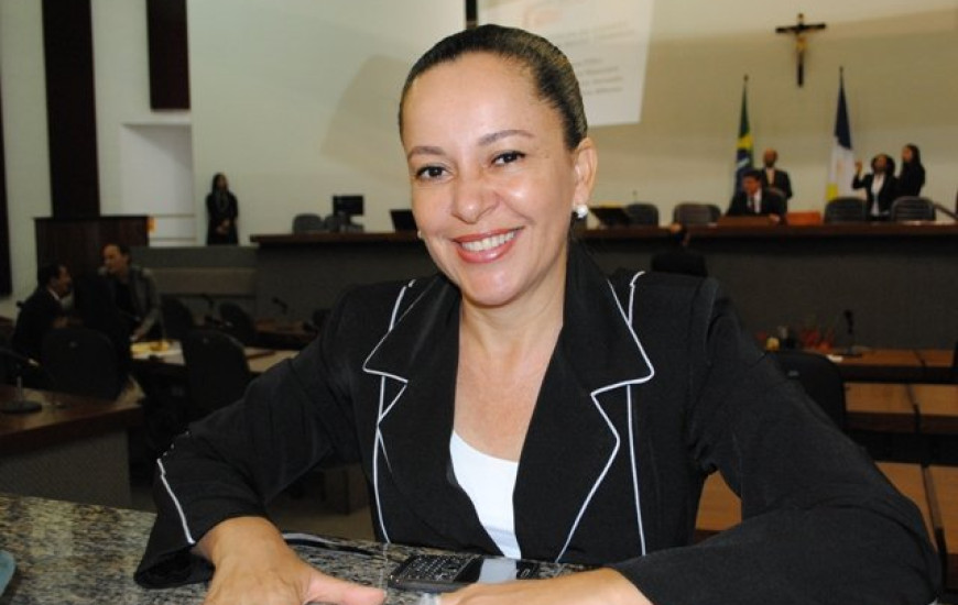 Deputada Josi Nunes