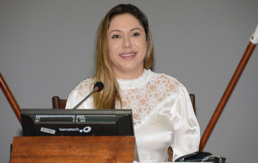 Deputada estadual Luana Ribeiro