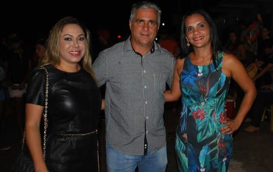 Deputada com o prefeito Neto Lino
