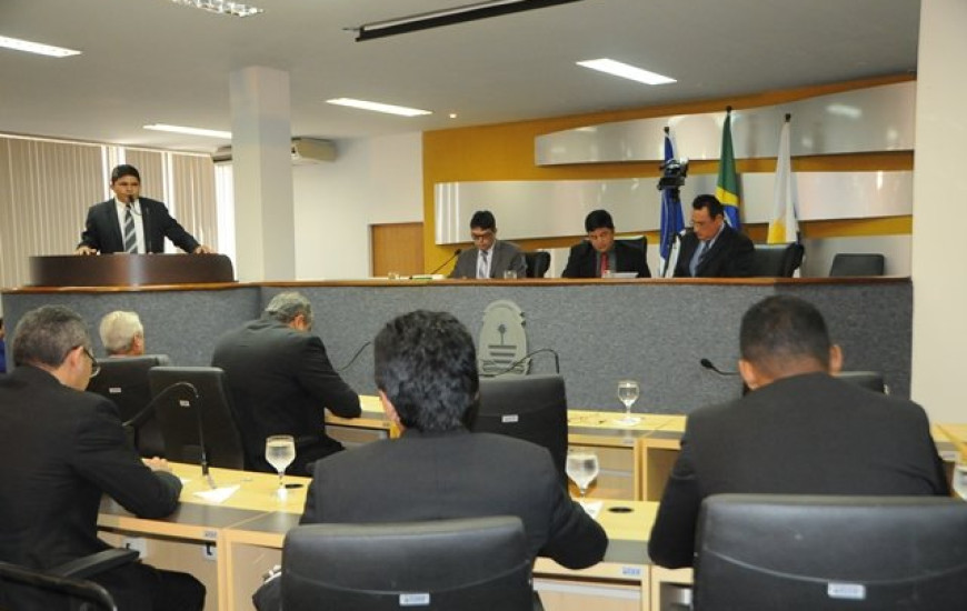 Vereadores rebatem críticas à gestão Amastha