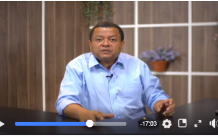 Márlon Reis tem conversa ao vivo pela internet