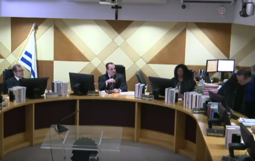 Magistrados se desentendem em sessão do Pleno no TRE