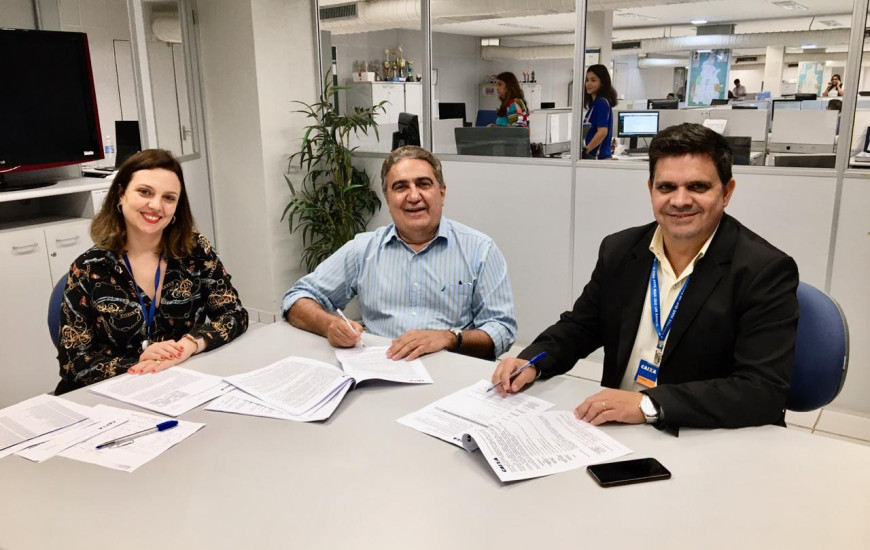 Assinatura dos convênios na Caixa 