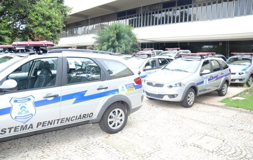 Defesa Social recebe veículos