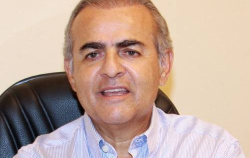 Paulo Mourão disputará eleição indireta