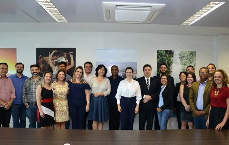 Prefeita empossa nova equipe 