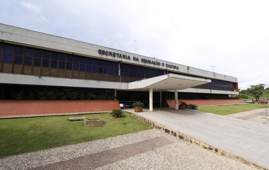 A chamada é para envio de currículos para o Pronatec