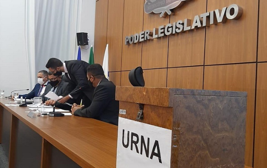 Vereadores elegeram hoje, 17, presidentes e vices para comissões parlamentares.