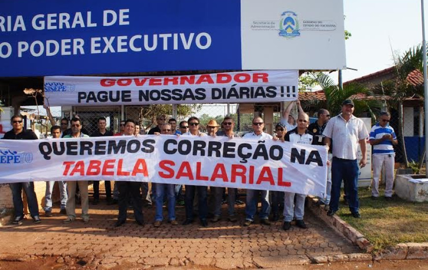 Motoristas fecharam garagem do Estado